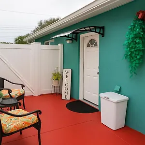 Apartment Castle In Near Airport And Busch Gardens United States